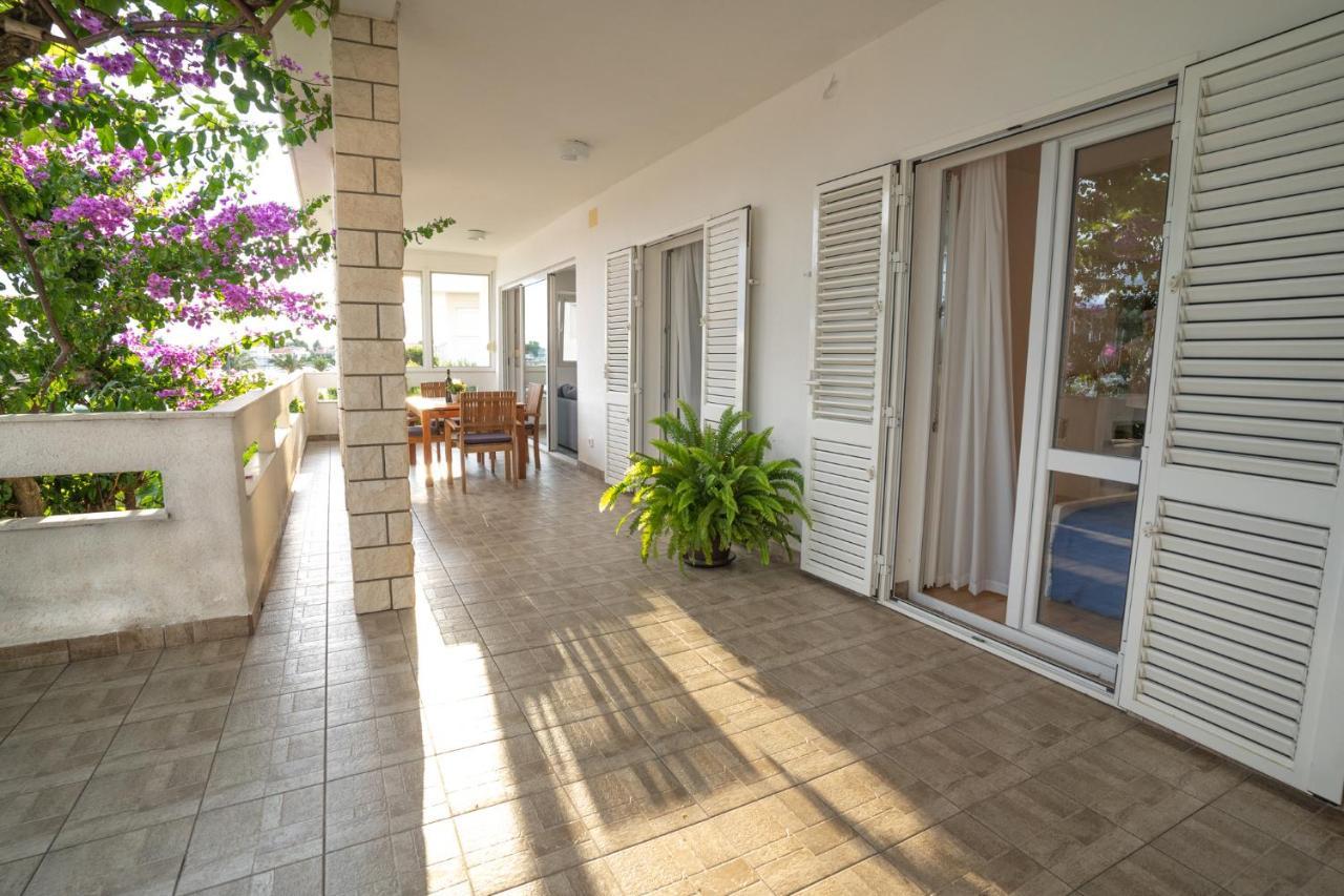 רוגוזניצה Apartmani Bilonic Rogoznica מראה חיצוני תמונה