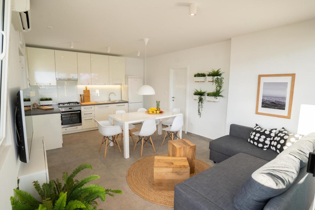 רוגוזניצה Apartmani Bilonic Rogoznica מראה חיצוני תמונה
